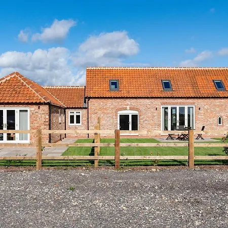 The Roost And The Nook Rural Barn Stays Quadring Exterior foto
